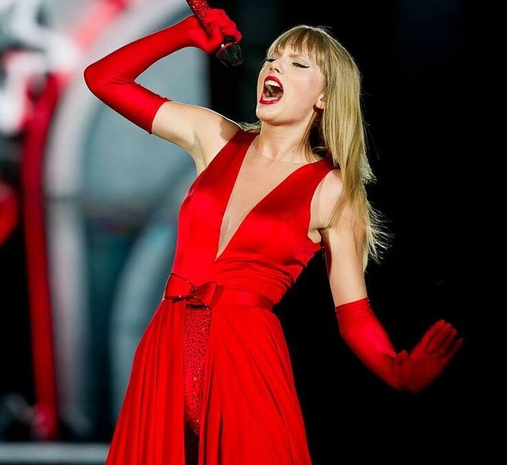 Il virus di Taylor Swift. Come la musica dei giovani e le loro emozioni possono creare il panico in mezzo alla gente.